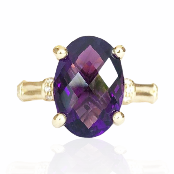 25904 front oval amethyst 4.56ct & diamond .15ctw ring