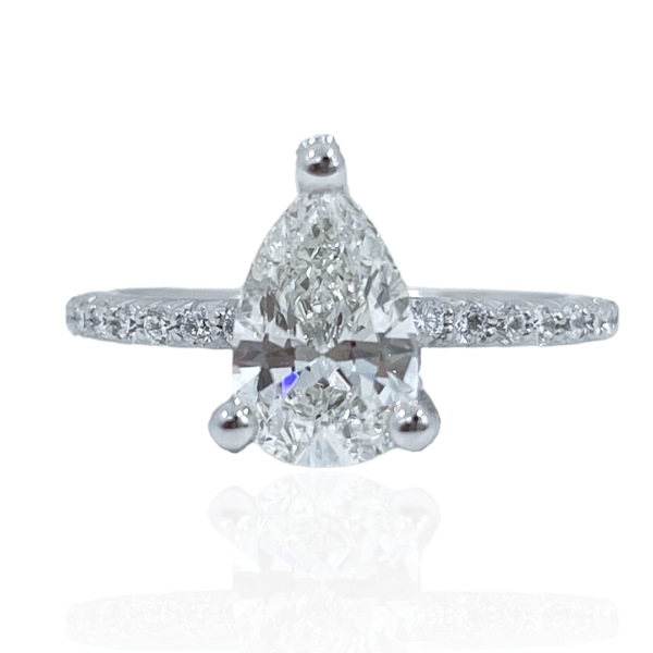pear engagement ring mounting